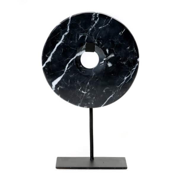 disque de marbre noir sur pied