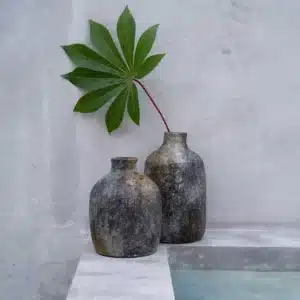 vase antique béton brut design by lldeco