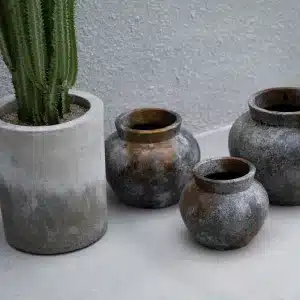 vases gris antique effet béton llcrea
