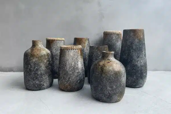 vase sneaky gris antique l