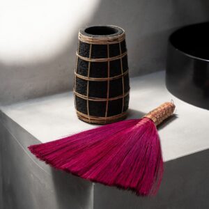 Vase Cutie – Noir naturel – S