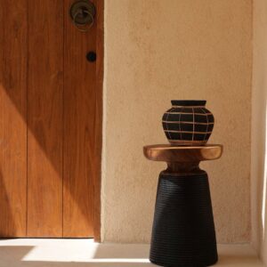 Vase Belly en terre cuite – Noir Naturel – M