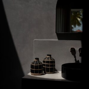 Vase Whoopy – Noir naturel – S