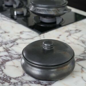 La Cocotte Burned Curry – Noire