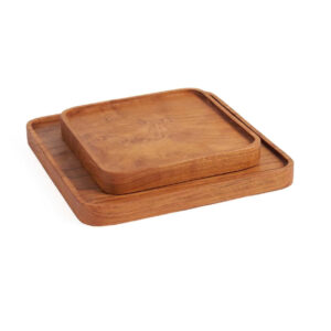 Petite assiette carrée en teck