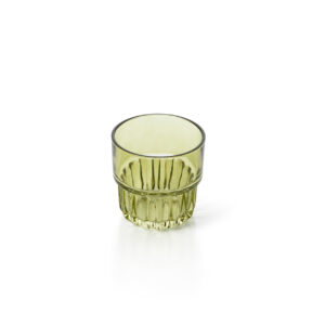 Verre à facettes vert — vue 2