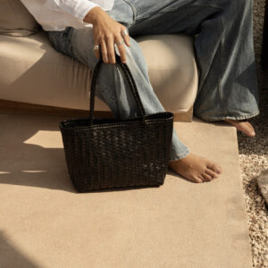 Shopper en cuir noir – The Shortlist