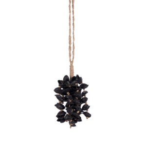 Pompon en coquillages noirs – The Midnight Shell