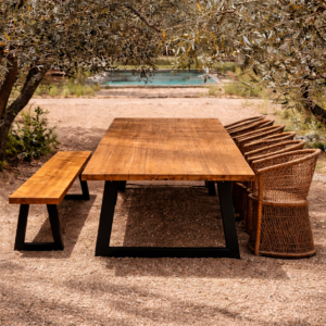 Banc en teck et pieds en fer – 220 cm