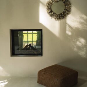 Miroir rond à franges en raphia naturel et noir — vue 2