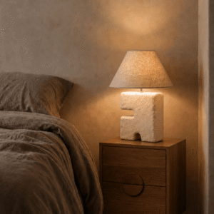 Lampe de table en papier mâché blanc – M